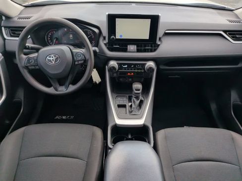 Used 2023 Toyota RAV4 LE FWD image 29