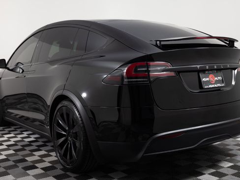 Used 2023 Tesla Model X AWD/4WD image 5