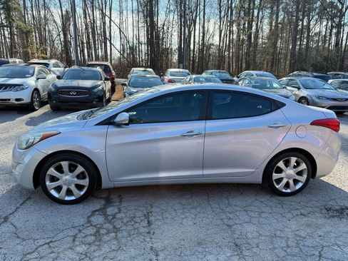 Used 2012 Hyundai Elantra Limited FWD image 2