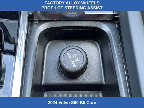 Used 2024 Volvo S60 B5 Core image 7