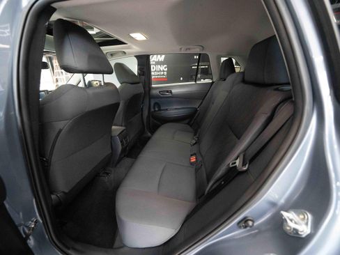 Used 2022 Toyota Corolla Cross LE w/ Moonroof Package AWD/4WD image 23