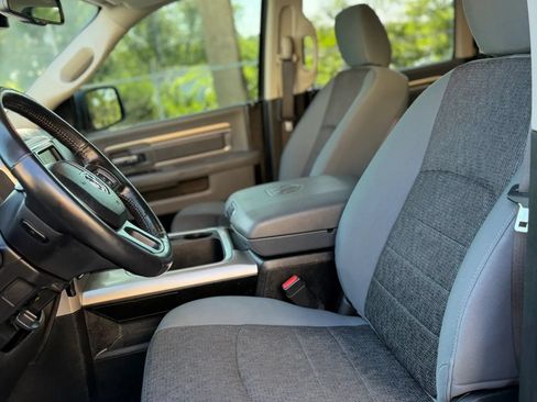 Used 2019 RAM 1500 Warlock AWD/4WD image 12