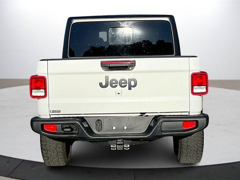 Certified 2022 Jeep Gladiator Sport image 7
