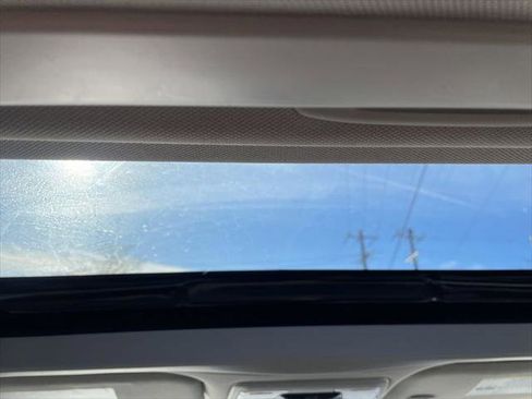 Certified 2020 Toyota Sienna SE w/ SE Preferred Package image 22