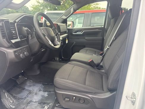 Used 2026 Chevrolet Silverado 1500 RST AWD/4WD image 3