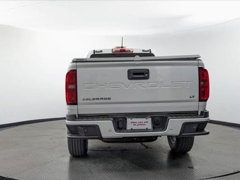Used 2022 Chevrolet Colorado LT w/ Fleet Safety Package RWD image 6