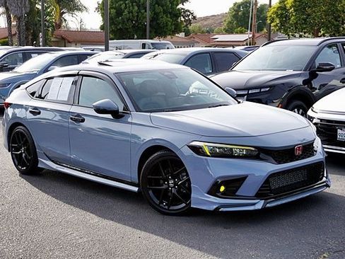 Used 2024 Honda Civic Sport Touring image 3