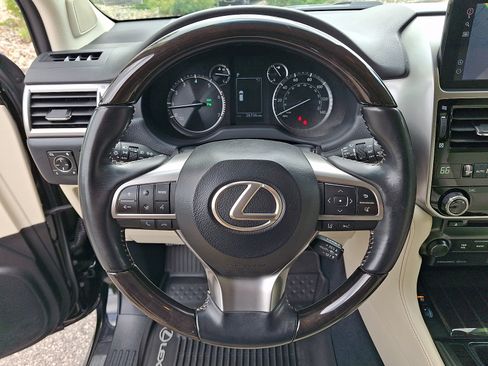 Certified 2023 Lexus GX 460 Premium w/ Premium Plus Package AWD/4WD image 21
