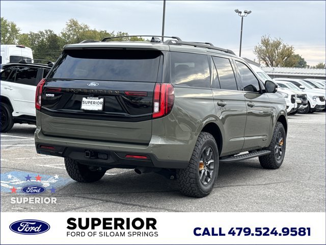 Used 2025 Ford Expedition Tremor AWD/4WD image 3