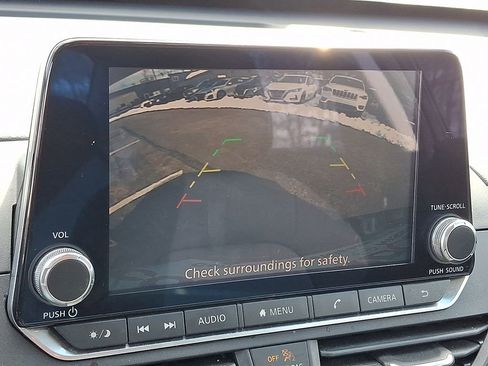 Used 2019 Nissan Altima 2.5 SV image 19