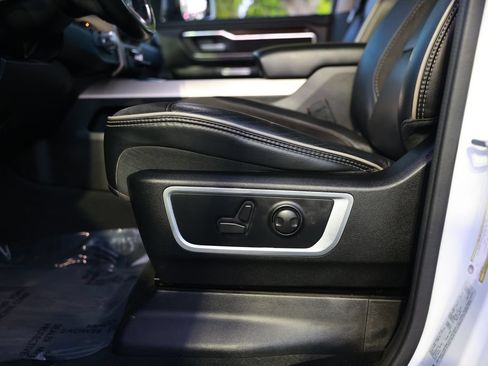 Used 2022 RAM 1500 Laramie RWD image 20