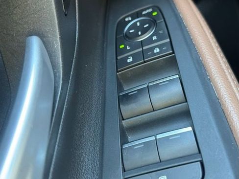 Used 2024 Toyota Grand Highlander AWD Hybrid image 15