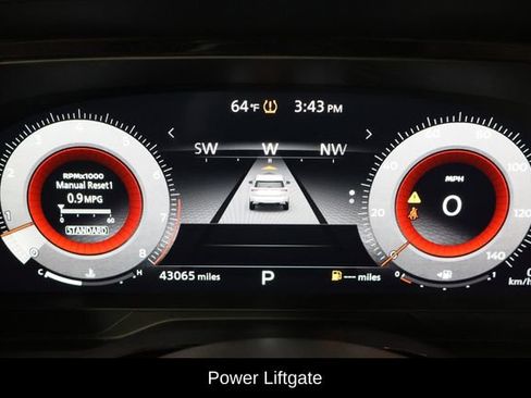Used 2022 Nissan Pathfinder Platinum w/ Cargo Package FWD image 11