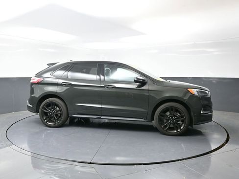 Used 2024 Ford Edge ST w/ Equipment Group 401A image 4