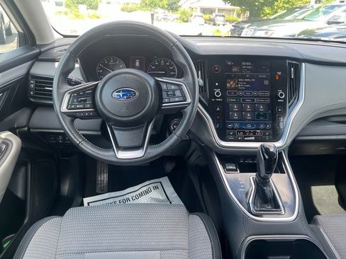Used 2023 Subaru Outback Premium AWD/4WD image 18