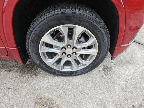 Used 2020 Chevrolet Traverse Premier image 10