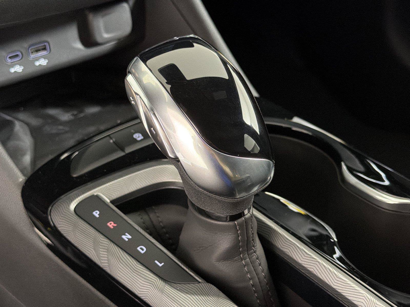 New 2026 Buick Envista Sport Touring w/ Convenience I Package FWD image 31