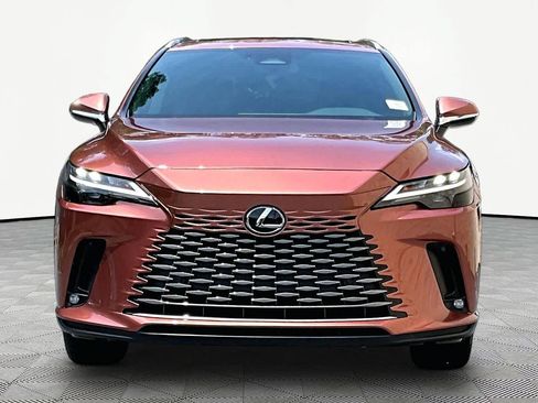 Used 2025 Lexus RX 350 Premium w/ Accessory Package AWD/4WD image 4