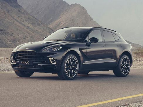Used 2021 Aston Martin DBX image 1