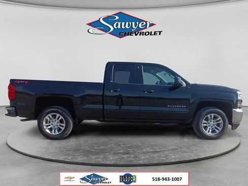 Used 2019 Chevrolet Silverado 1500 LT w/ All Star Edition AWD/4WD image 6