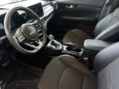 Used 2023 Kia Forte GT-Line FWD image 9