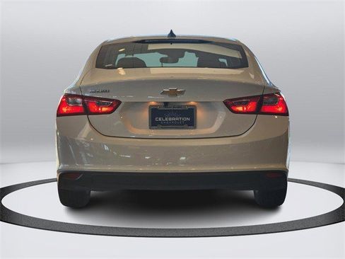 Certified 2024 Chevrolet Malibu LS image 4