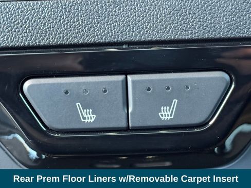 Used 2025 GMC Sierra 2500 AT4X image 29