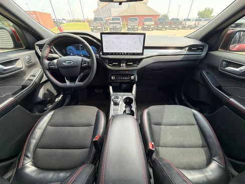Used 2023 Ford Escape ST-Line Select w/ Tech Pack #2 AWD/4WD image 15