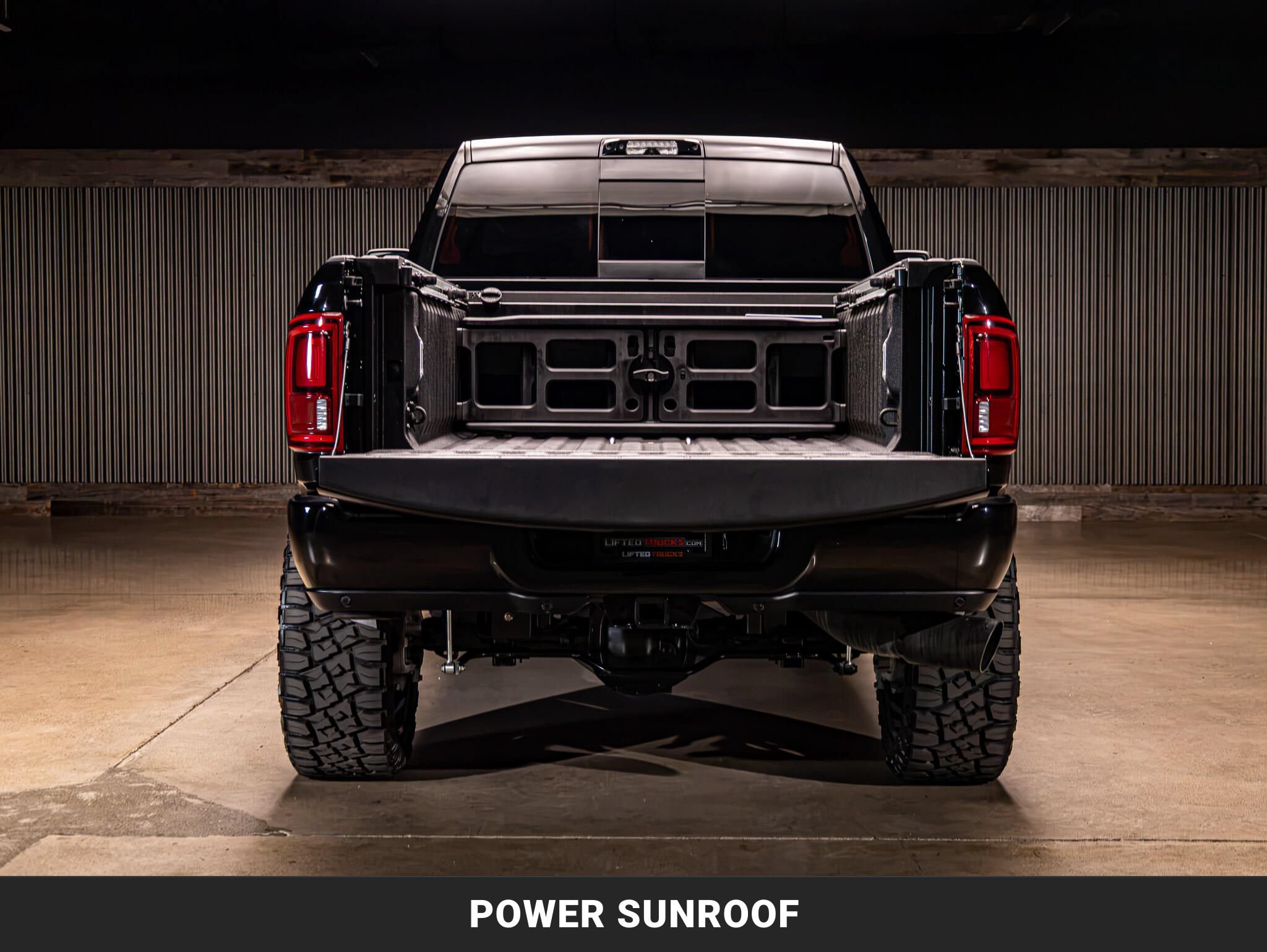 Used 2026 RAM 2500 Limited AWD/4WD image 9