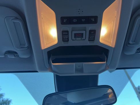 Used 2019 Toyota RAV4 XLE image 41