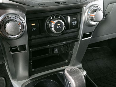 Used 2012 Toyota 4Runner SR5 w/ Premium Pkg AWD/4WD image 15