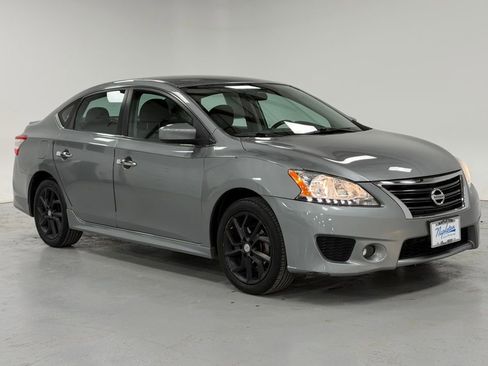 Used 2014 Nissan Sentra SR w/ SR Driver Package image 6
