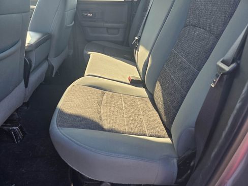 Used 2019 RAM 1500 Classic SLT w/ Luxury Group AWD/4WD image 13