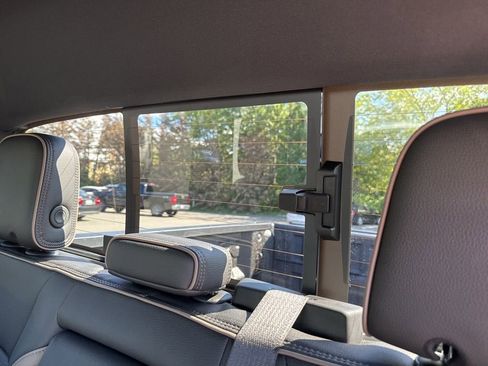 New 2026 GMC Canyon Denali image 53