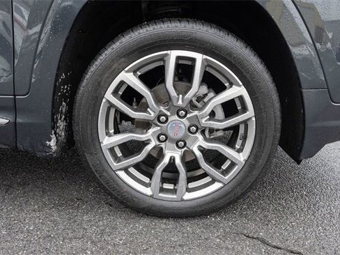 Used 2022 GMC Terrain Denali w/ Denali Premium Package image 10