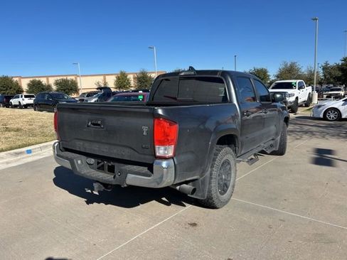 Used 2022 Toyota Tacoma SR5 image 5