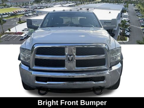 Used 2017 RAM 5500 Tradesman w/ Chrome Appearance Group image 10