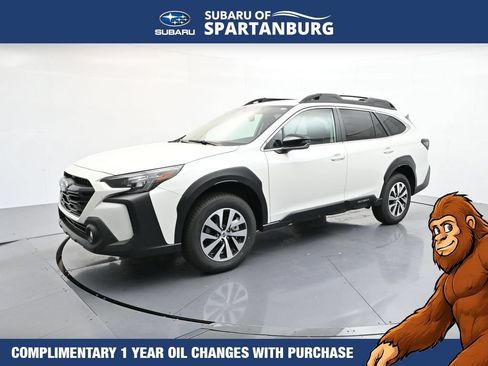 Used 2025 Subaru Outback Premium w/ Popular Package #1 AWD/4WD image 3