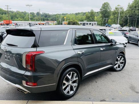 Used 2021 Hyundai Palisade Limited FWD image 4