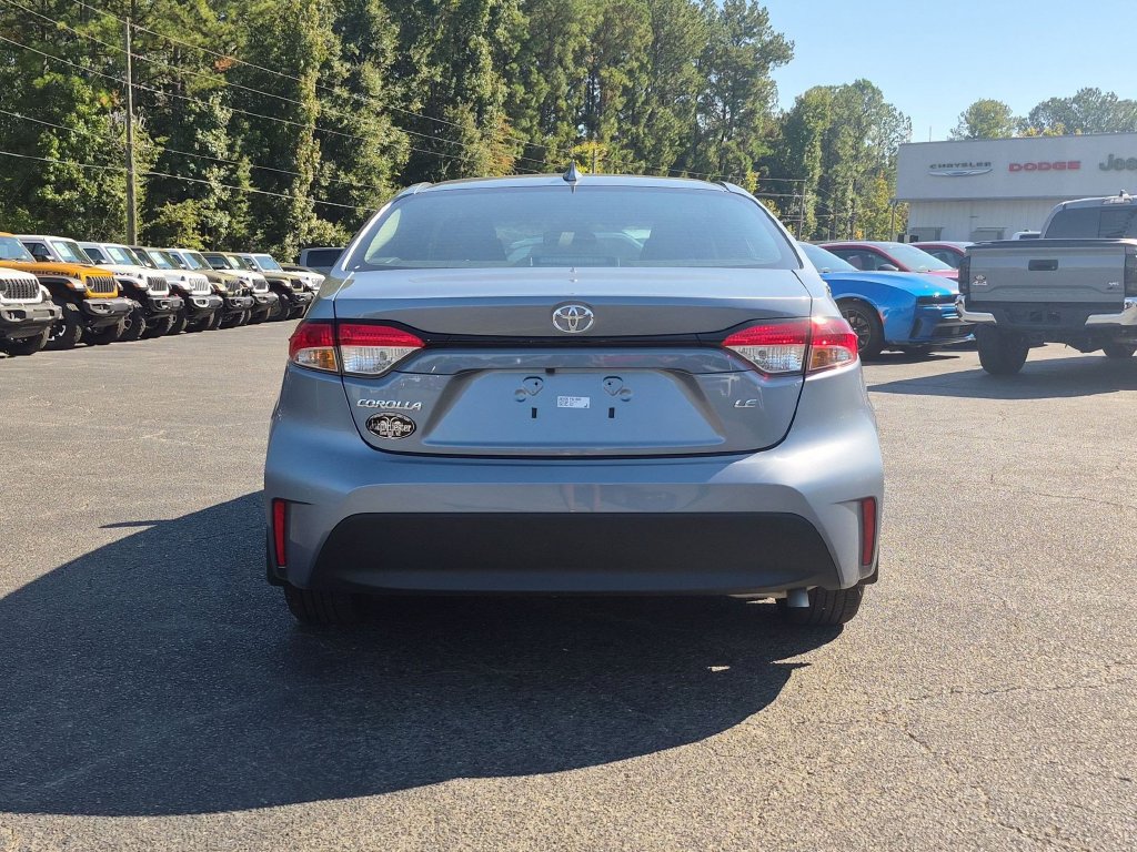 Used 2026 Toyota Corolla LE FWD image 6