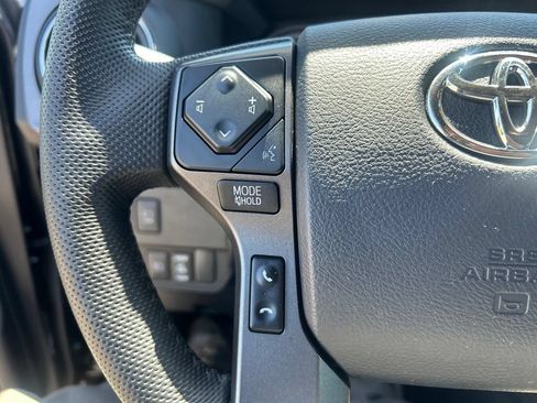 Used 2023 Toyota Tacoma TRD Sport AWD/4WD image 23