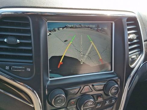 Used 2016 Jeep Grand Cherokee High Altitude image 18