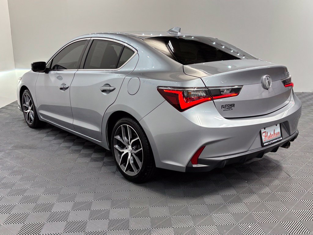 Used 2021 Acura ILX w/ Premium Package FWD image 4