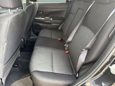 Used 2020 Mitsubishi Outlander Sport SE AWD/4WD image 26
