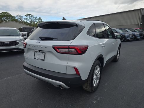 New 2026 Ford Escape Active w/ Active Premium Tech Pack FWD image 4