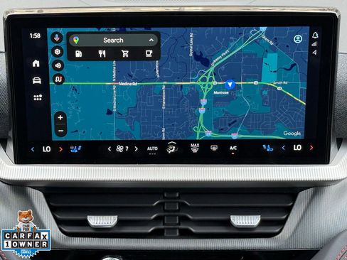 Used 2025 Ford Explorer ST image 4