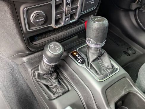 New 2026 Jeep Gladiator Sport image 27