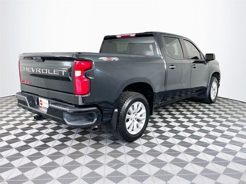Used 2021 Chevrolet Silverado 1500 Custom image 9