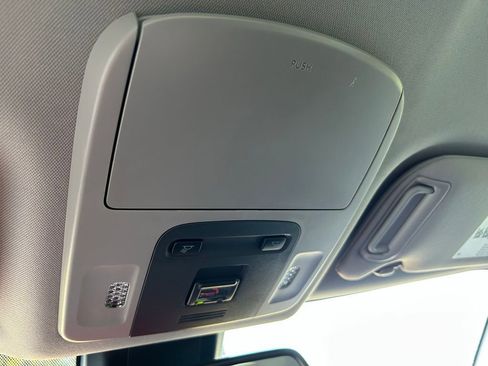 Used 2024 Toyota Camry SE w/ Convenience Package FWD image 28