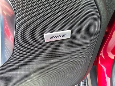 Used 2024 Chevrolet Suburban High Country image 15